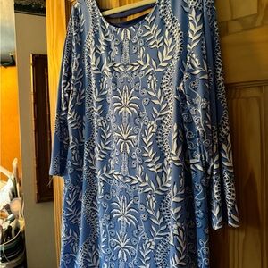 Lilly Pulitzer Blue and White Floral Dress